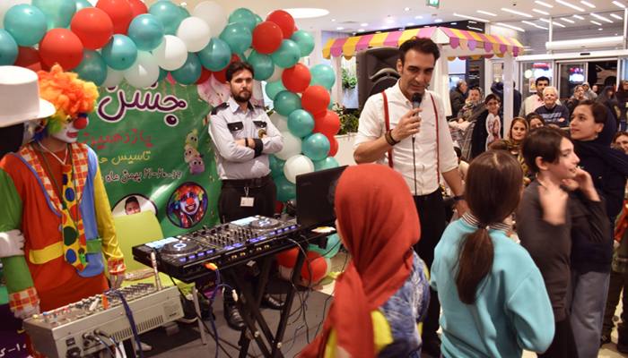 عمو حمید دوست خوب بچه ها